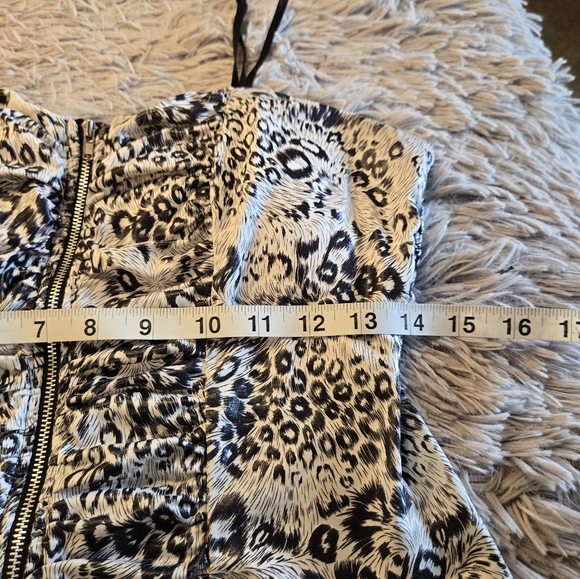 DOTS Zip Up Top Size (Small-Med) - Picture 9 of 12